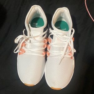 Adidas size 8 woman’s shoe. Wore a handful of times. Great condition